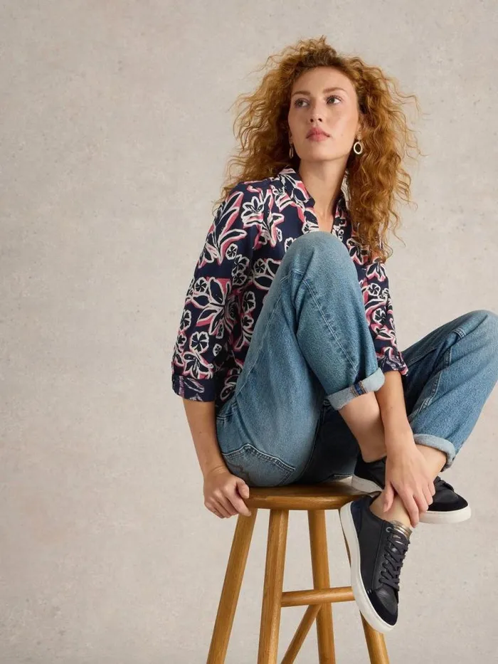 Women ANNIE LONGLINE COLLARED SHIRT Navy Multi White Stuff Shirts and Blouses