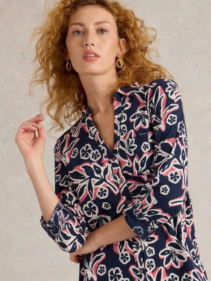 Women ANNIE LONGLINE COLLARED SHIRT Navy Multi White Stuff Shirts and Blouses