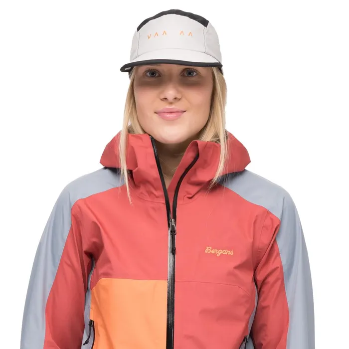 Women Bergans Of Norway Beanies And Caps Vaagaa 5Panel Cap Magnesium Grey Black