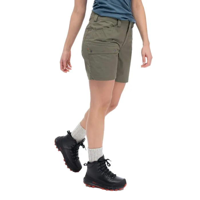 Women Bergans Of Norway Shorts Nordmarka Leaf Light Shorts Greenmud