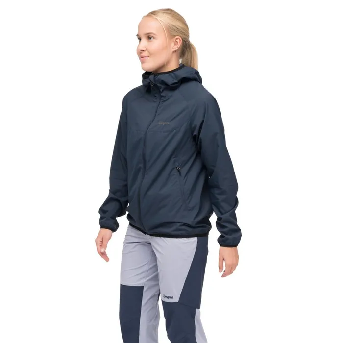Women Bergans Of Norway Softshell Jackets Vaagaa Windbreaker Jacket Navy Blue
