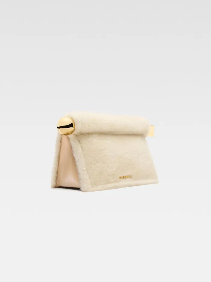 Women Crossbody and Handbags JACQUEMUS The Rond Carr Clutch Offwhite Women Crossbody and Handbags JACQUEMUS The Rond Carr Clutch Offwhite