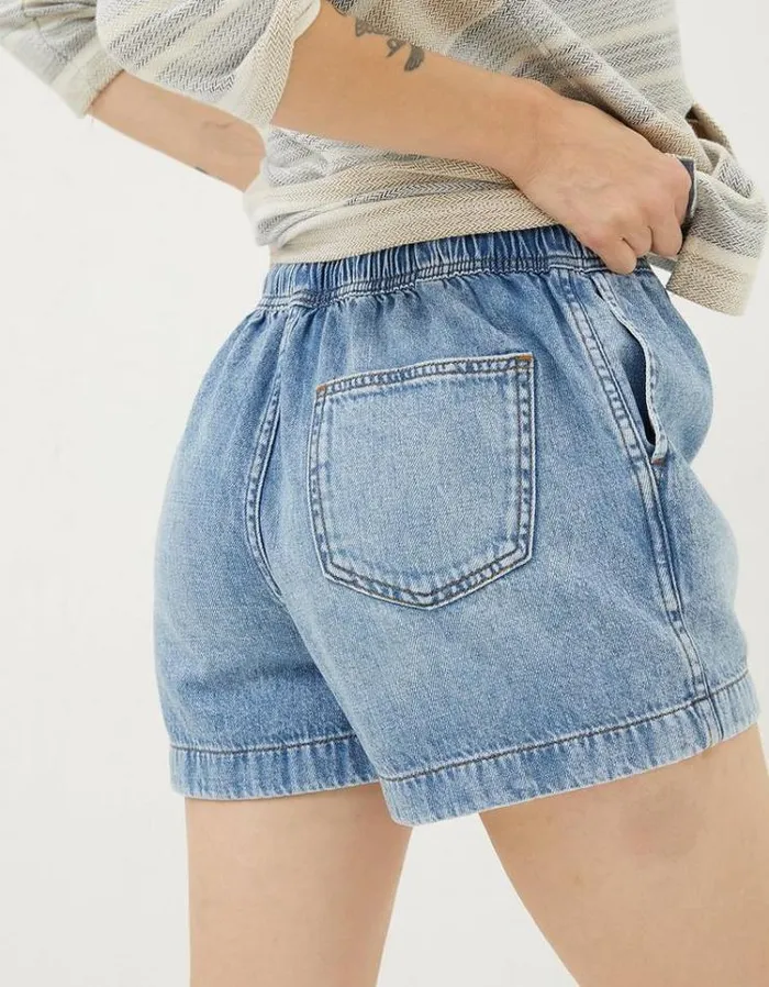 Women FatFace Vacation Shop Ashby Pull On Denim Shorts Light Denim Blue