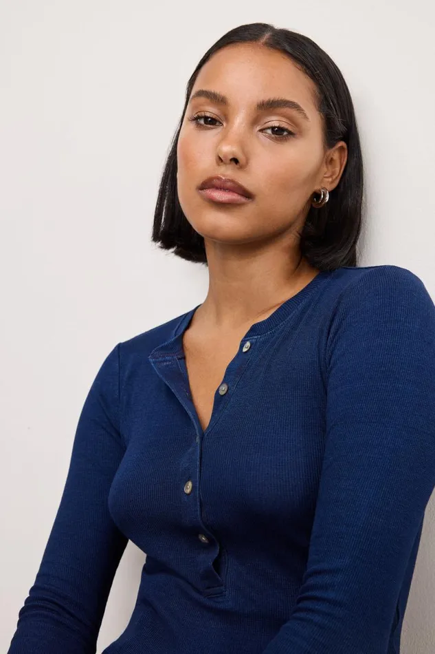 Women GOOD AMERICAN Tops JEANIUS FITTEDHENLEY Indigo377 Women GOOD AMERICAN Tops JEANIUS FITTEDHENLEY Indigo377