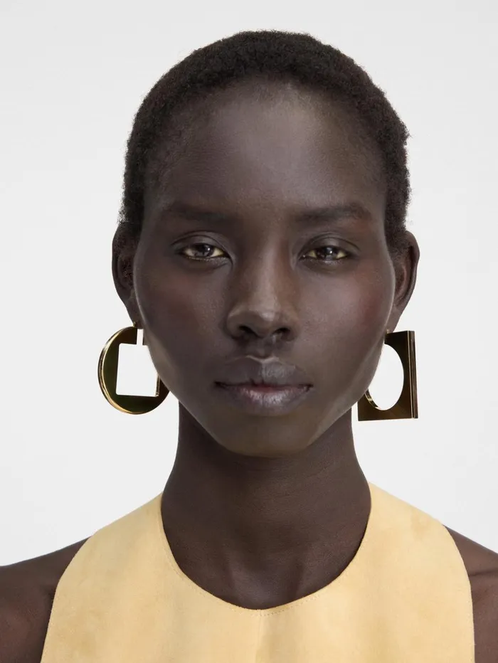 Women Jewellery JACQUEMUS The Rond Carr Hoops Earrings Gold Brown