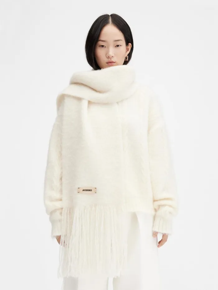 WomenMen Scarves Beanies and Gloves JACQUEMUS The Nuvola Scarf Offwhite WomenMen Scarves Beanies and Gloves JACQUEMUS The Nuvola Scarf Offwhite