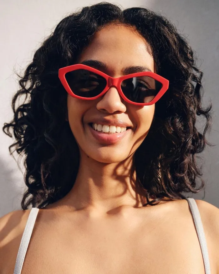 WomenMen Sunglasses JACQUEMUS The Bambino Sunglasses Red WomenMen Sunglasses JACQUEMUS The Bambino Sunglasses Red