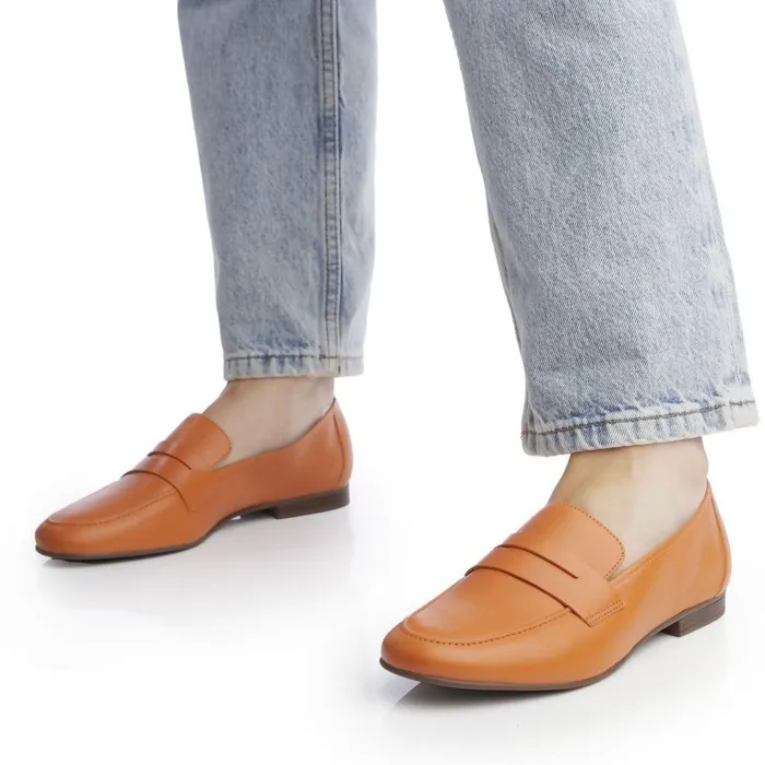 Women Moda In Pelle Brogues And Loafers Adelyn Orange Leather