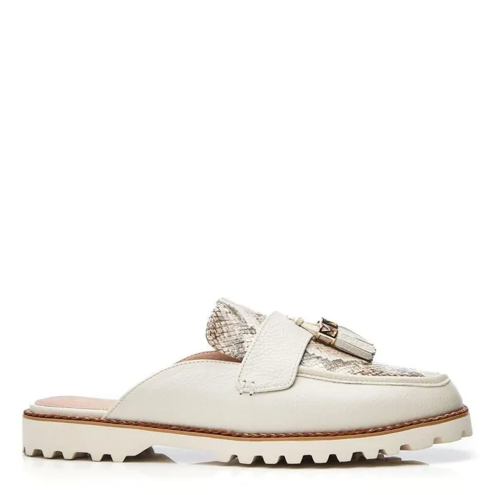 Women Moda In Pelle Brogues And Loafers Etana Off White Leather