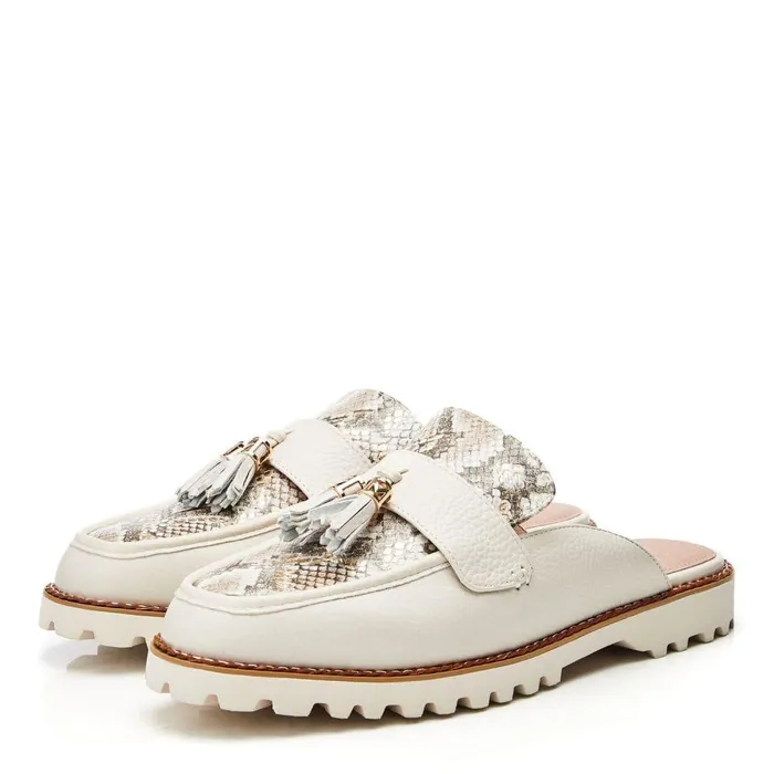 Women Moda In Pelle Brogues And Loafers Etana Off White Leather