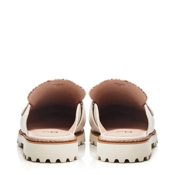 Women Moda In Pelle Brogues And Loafers Etana Off White Leather