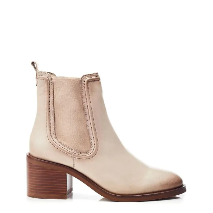 Women Moda In Pelle Chelsea Boots Omally Cream Leather