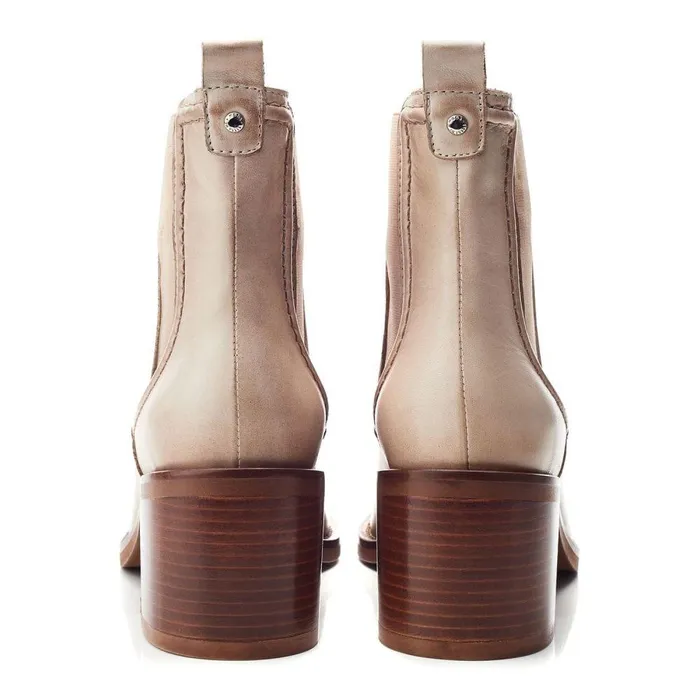 Women Moda In Pelle Chelsea Boots Omally Cream Leather