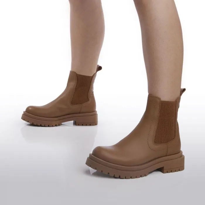 Women Moda In Pelle Chunky Boots Bsoleful BWaya Tan Leather