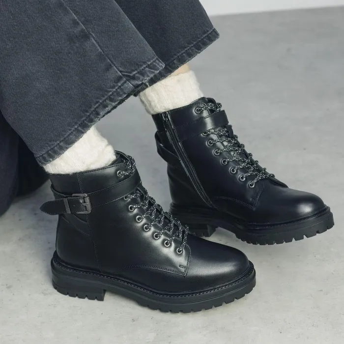 Women Moda In Pelle Chunky Boots Omola Black Leather