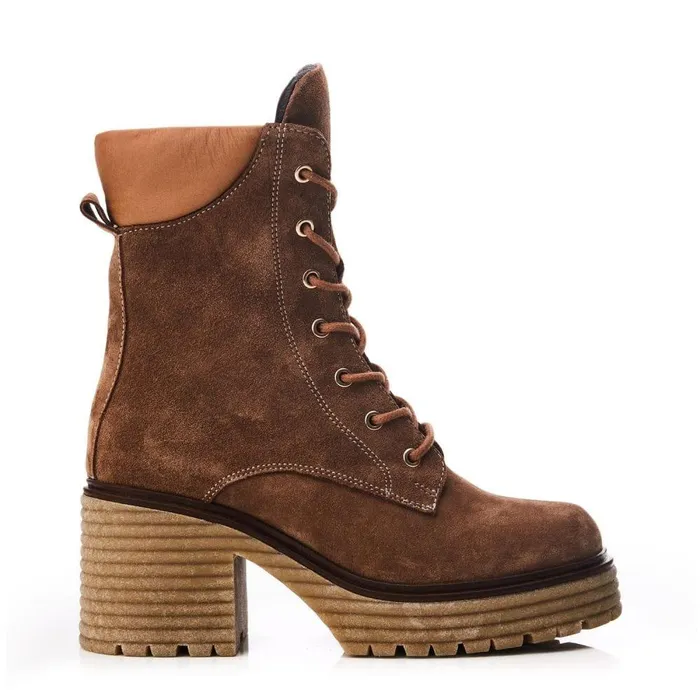 Women Moda In Pelle Heeled And Wedge Boots Shoon Sh Arenal Tan Suede