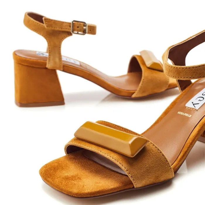 Women Moda In Pelle Heeled Sandals Bsoleful BSurrey Tan Suede