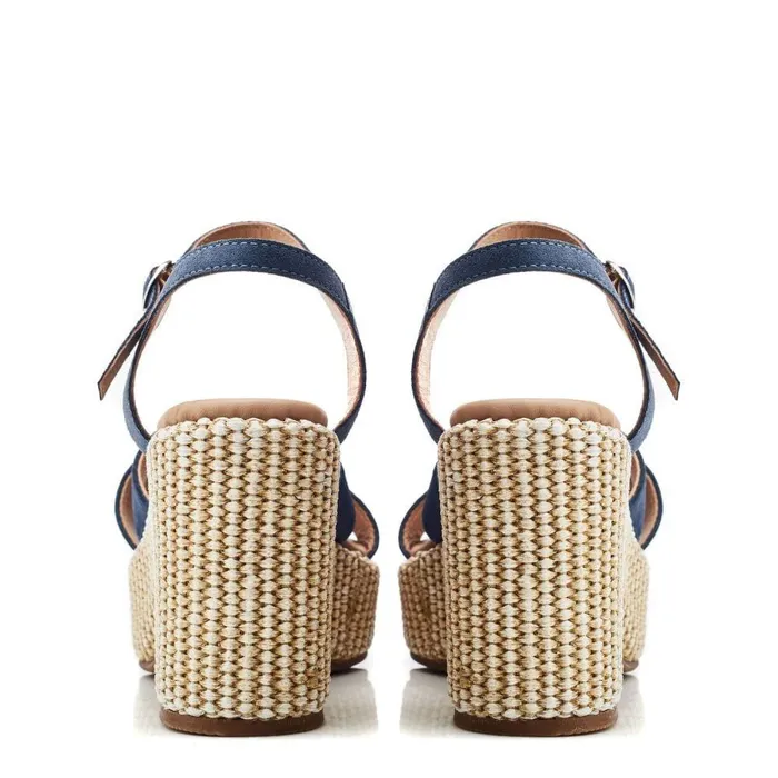 Women Moda In Pelle Heeled Sandals Luchiia Blue Suede