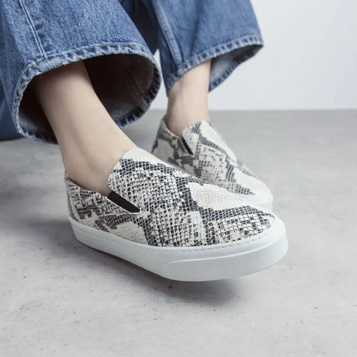 Women Moda In Pelle SlipOn Trainers Adrina Natural Snake Print Leather