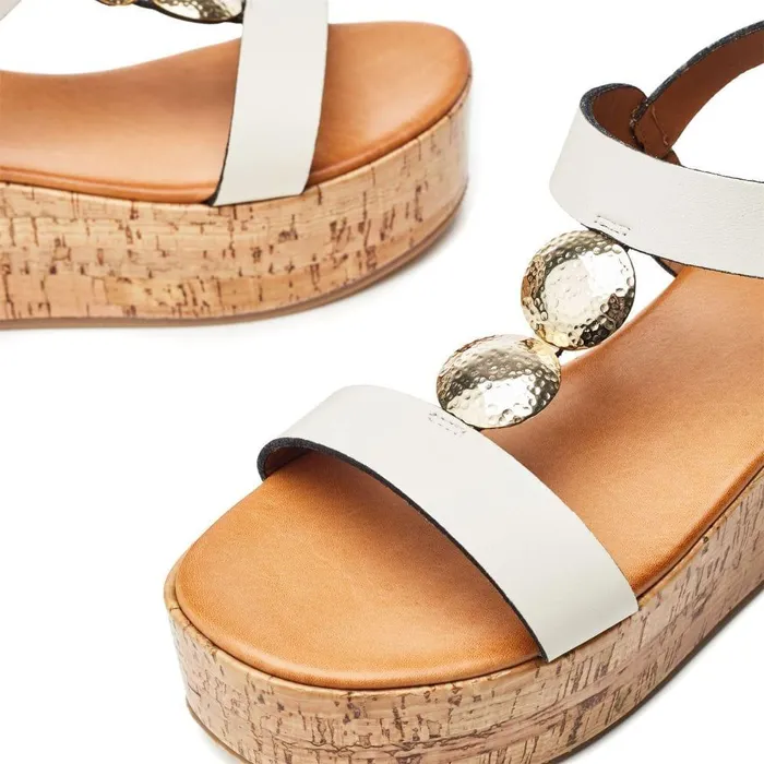 Women Moda In Pelle Wedge Sandals Rakeb Off White Leather