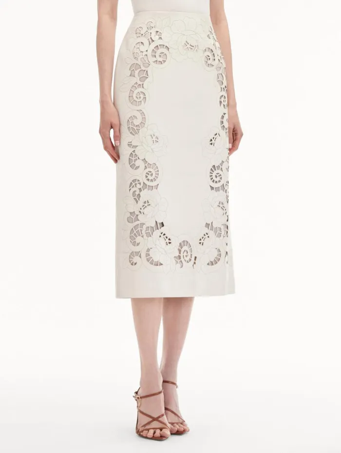 Women Pants and Skirts Oscar De La Renta Laser Cut Floral Leather Pencil Skirt White Women Pants and Skirts Oscar De La Renta Laser Cut Floral Leather Pencil Skirt White