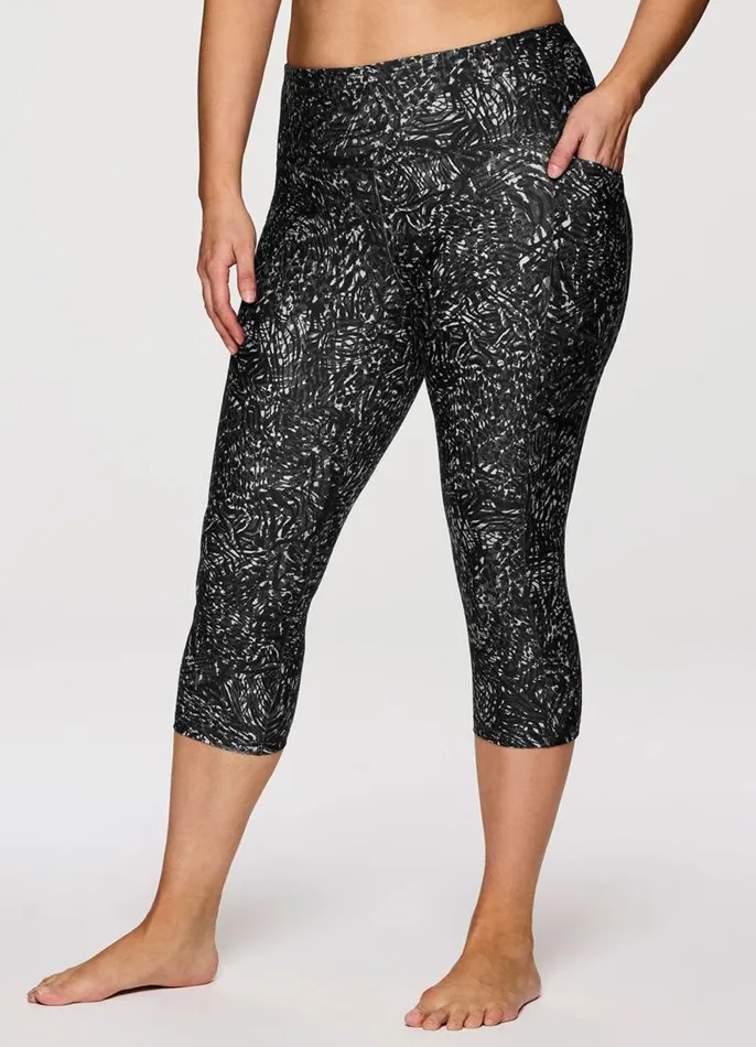 Women Plus Scratch That Super Soft Capri Black RBX Active Leggings