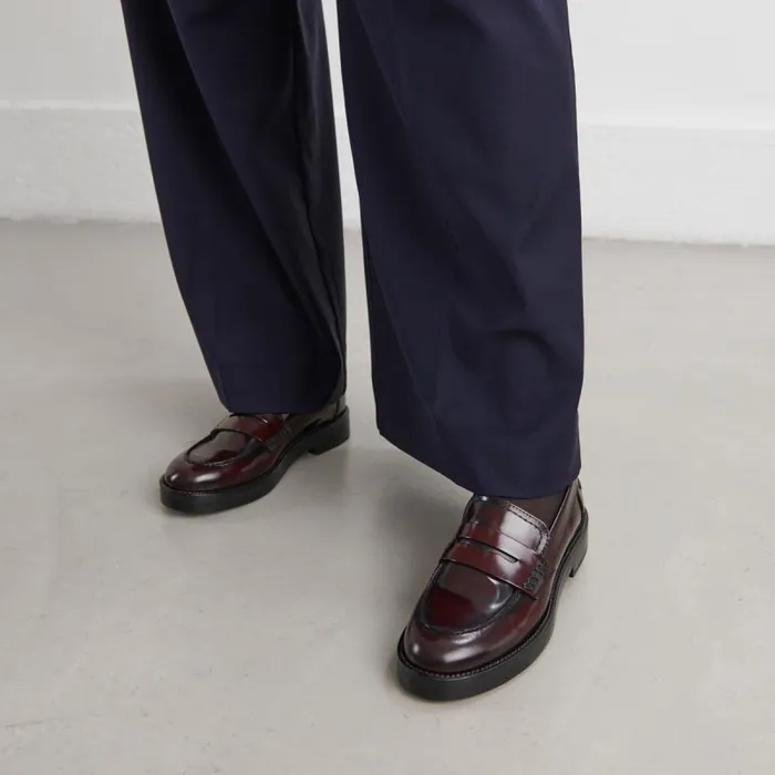 Women Roundtoed Loafers Burgundy JONAK Loafers