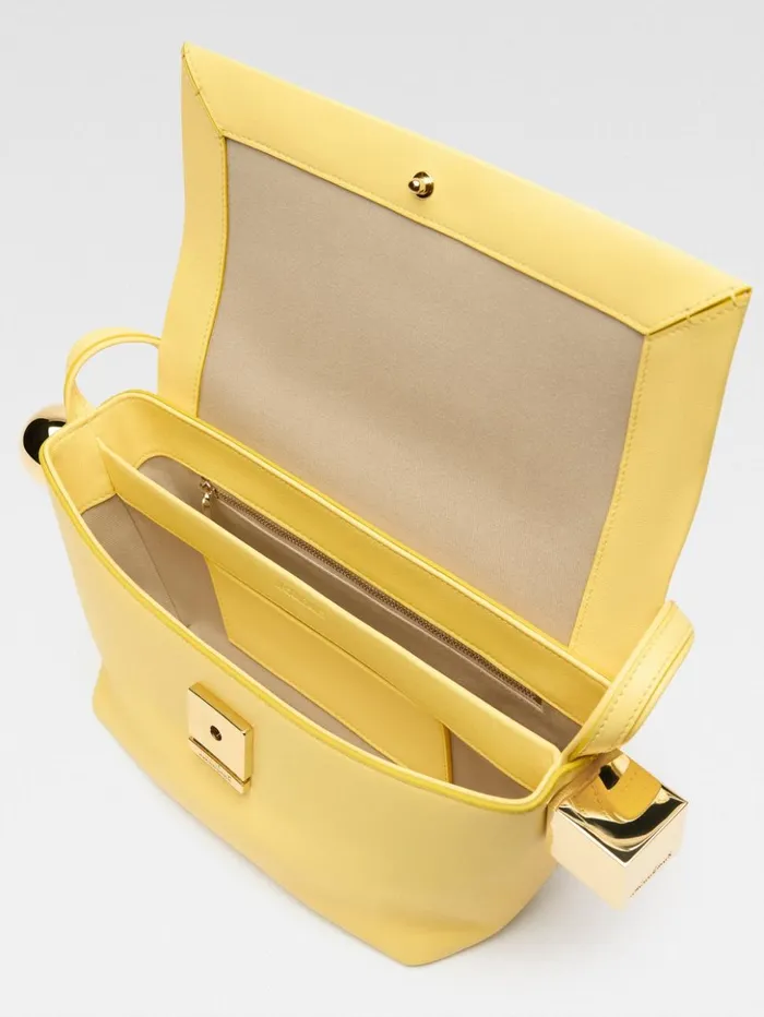 Women Shoulder Bags JACQUEMUS The Rond Carr Light Yellow Women Shoulder Bags JACQUEMUS The Rond Carr Light Yellow