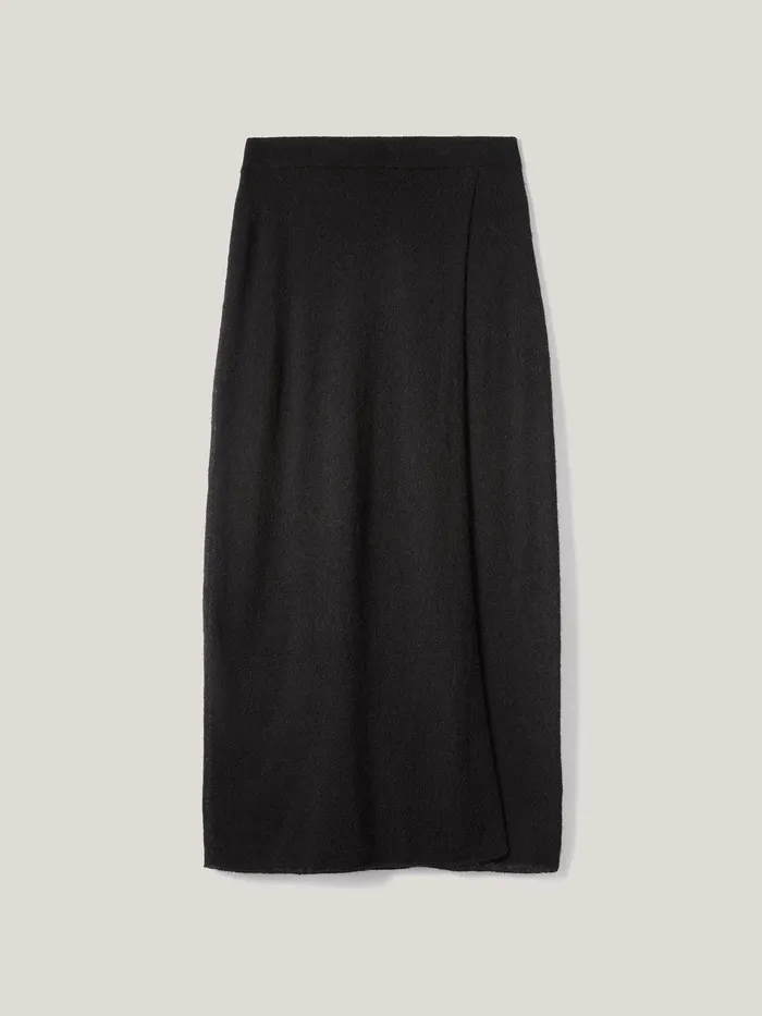 Women Soft Gauzy Knit Skirt Black Jigsaw Knitwear and Cashmere