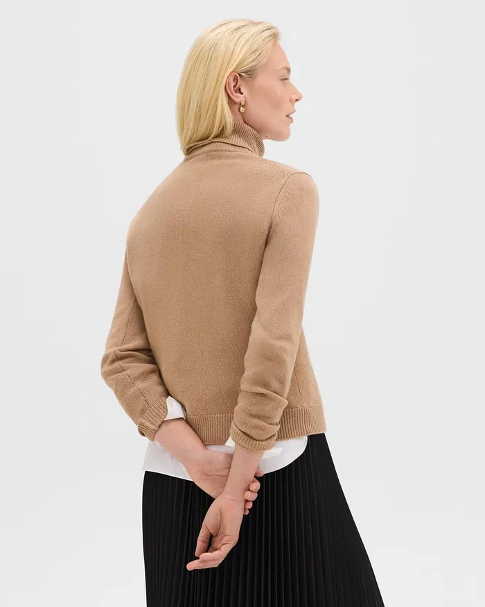 Women Theory Sweaters Cardigans Turtleneck Sweater In Cashmere Royal Camel