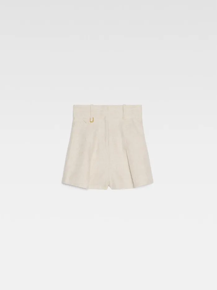 Women Trousers and Shorts JACQUEMUS The Bari Shorts Light Beige Women Trousers and Shorts JACQUEMUS The Bari Shorts Light Beige